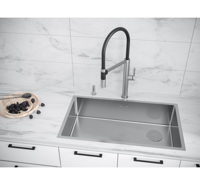 Мойка Paulmark Next-skew 74 uni PM887444-BS, брашированная нерж. сталь