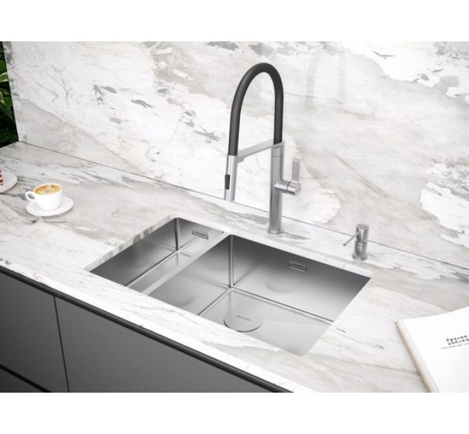 Мойка Paulmark Next 69/2S uni PM226944-BSR, брашированная нерж. сталь