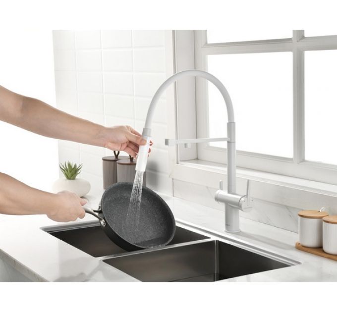 Смеситель Paulmark Gravity Gr213888-WH, белый матовый