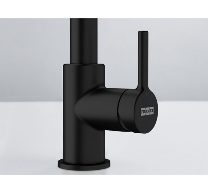 Смеситель Franke Lina Semi-pro, черный матовый (115.0725.838)