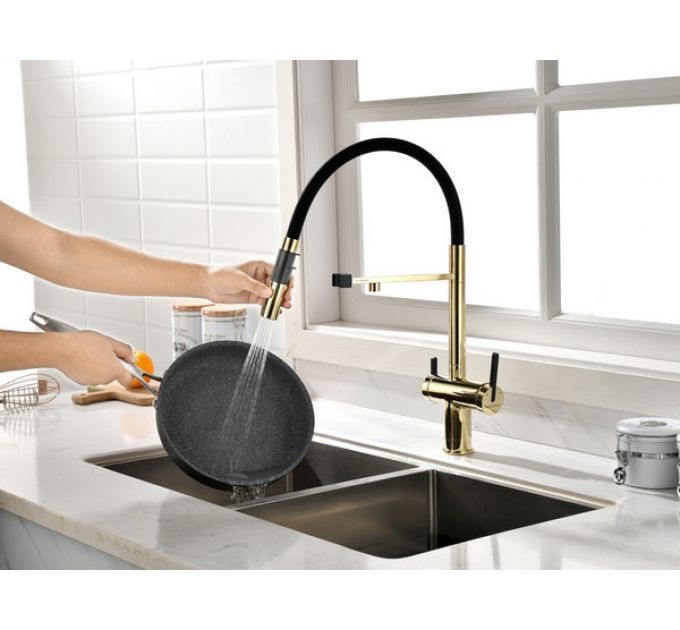 Смеситель Paulmark Gravity Gr213888-G, золото