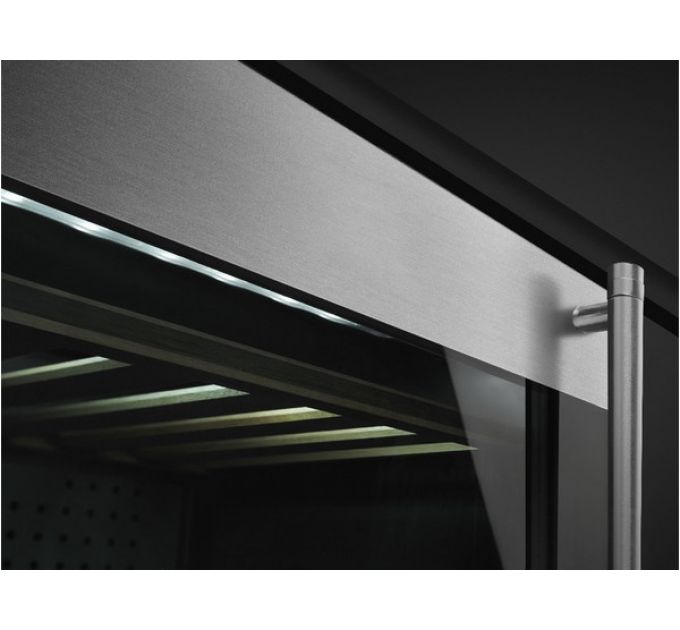 Винный шкаф SMEG CVI338LX3 встраиваемый