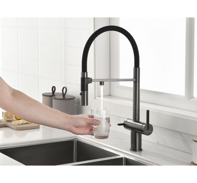 Смеситель Paulmark Gravity Gr213888-GM, вороненая сталь