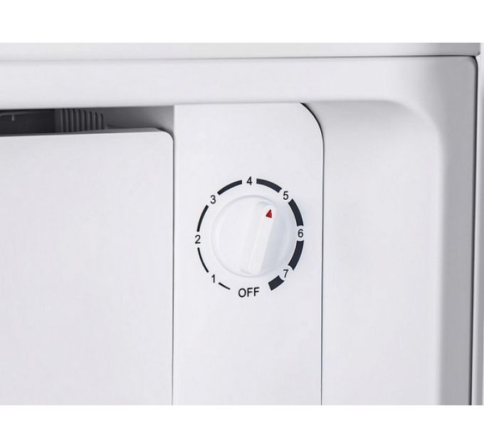 Холодильная камера MAUNFELD MFF83W