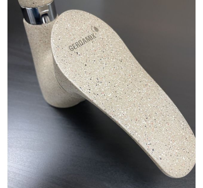 Смеситель МРАМОР Crema песочный GR 302