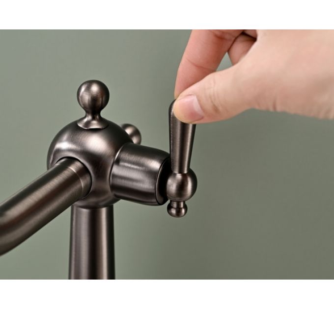 Смеситель Paulmark Retro Re213226-GM, вороненая сталь