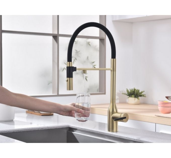 Смеситель Paulmark Magneto One Ma213188-LG, светлое золото