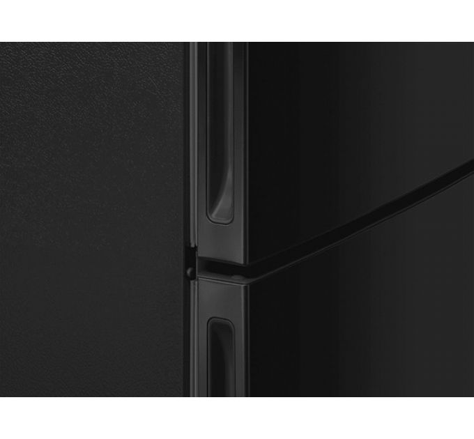 Холодильник MAUNFELD MFF200NFBE