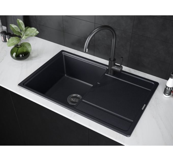 Смеситель Paulmark Holstein Ho212063-BLM (418), черный