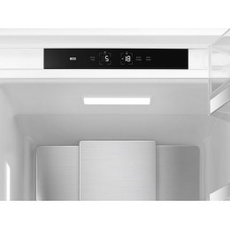 Холодильник SMEG C9174DN2D1 33687, встраиваемый, 56 см, белый, NoFrost, 244 л, сенсорное управление