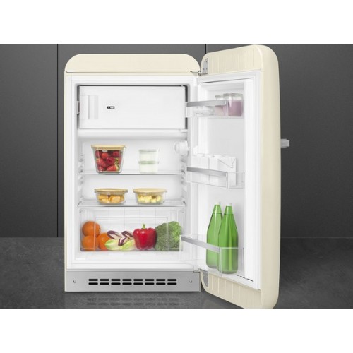 Холодильник SMEG FAB10RCR6 – Стильный ретро-аппарат с высокой энергоэффективностью и вместительностью
