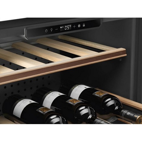 Винный шкаф SMEG CVI320XE встраиваемый – идеальное решение для хранения вин