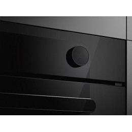 Духовой шкаф SMEG SFP6201TB