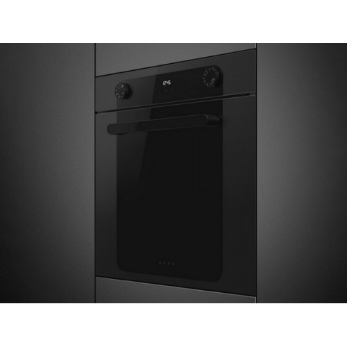 Духовой шкаф SMEG SF6200TB