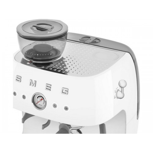 Кофемашина-эспрессо SMEG EGF03WHEU белая - идеальный выбор для настоящих ценителей кофе