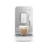 Автоматическая кофемашина SMEG BCC12WHMEU в белом матовом цвете - идеальный выбор для ценителей кофе