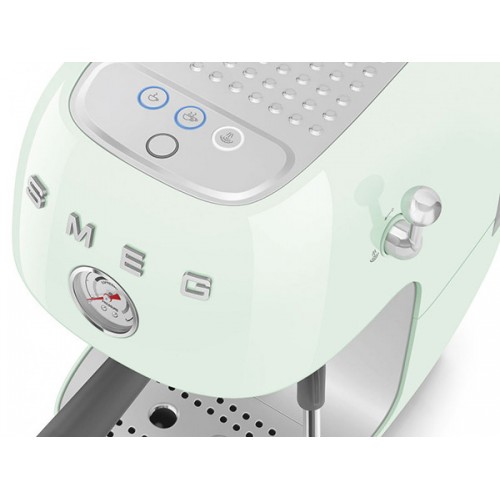 Кофемашина-эспрессо SMEG ECF03PGEU в пастельном зеленом цвете – идеальный выбор для настоящих ценителей кофе