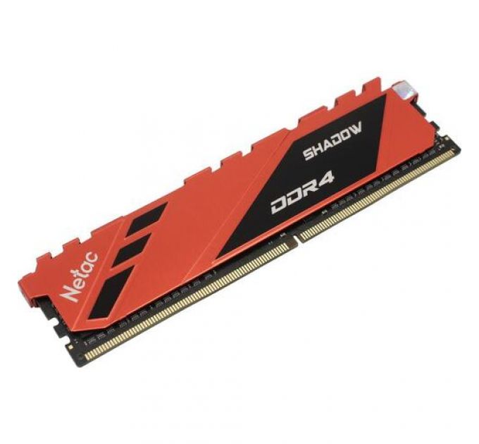 Модуль памяти DDR4 8GB Netac NTSDD4P32SP-08R Shadow PC4-25600 3200MHz CL16 радиатор red 1.35V