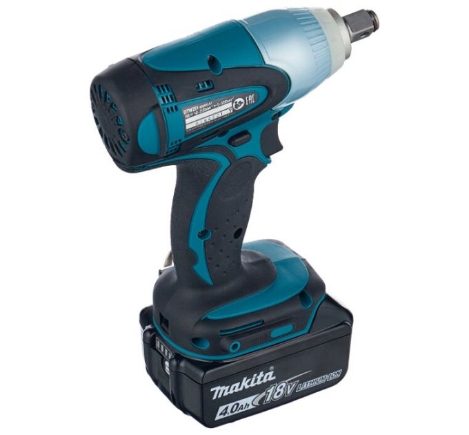 Гайковерт Makita DTW251RME