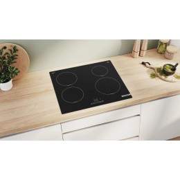 Индукционная варочная поверхность Bosch PUE611BB6E черный