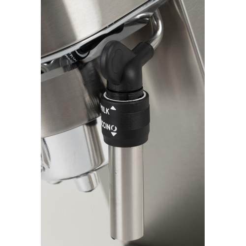 Кофеварка рожковая Delonghi EC685.M 1350Вт серебристый/черный