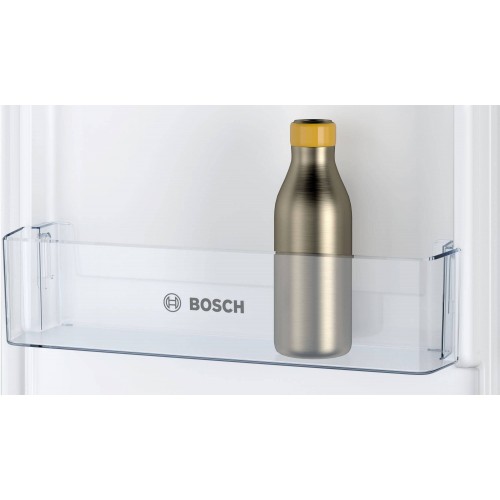Холодильник Bosch Serie 2 KIV87NSE0 2-хкамерн. белый