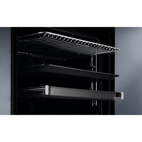 Духовой шкаф Электрический Electrolux EOF5C50BZ черный