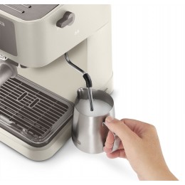 Кофеварка рожковая Delonghi EC235.CR 1100Вт бежевый