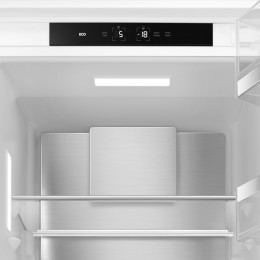 Встраиваемый холодильник Smeg C9174DN2D1, 244 л (182+62), No Frost, инверторный компрессор, LCD-дисплей, класс D