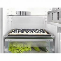 Встраиваемый холодильник Liebherr ICf 5103-22 001, A+, EasyFresh, 3 контейнера, 1770х559х546 мм