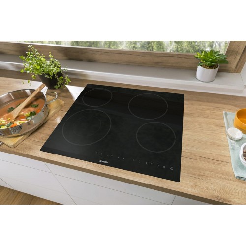 Варочная панель Gorenje 59 см с 4 конфорками, таймером, сенсорным управлением и PowerBoost - черная