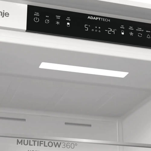 Встраиваемый двухкамерный холодильник Gorenje - белый, с металлической дверцей, открывание влево/вправо, класс SN/N/ST/T
