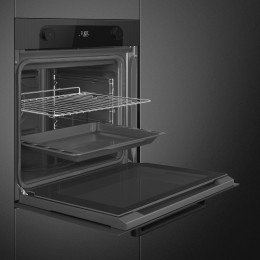Встраиваемый духовой шкаф SMEG/ Встраиваемый духовой шкаф SMEG, 60 см, Musa, пиролиз, 30-280 градусов, LCD-дисплей CompactScreen, галогенная подсветка, 10 режимов, поворотные переключатели, ECO-функция с пониженным энергопотреблением, полезный объем 70 л,