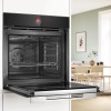 Встраиваемый духовой шкаф Bosch с 14 режимами нагрева, TFT дисплеем, пиролитической очисткой и объемом 71 л - черный цвет