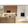 Встраиваемая микроволновая печь Gorenje 20 л с грилем, 8 автопрограммами и сенсорным управлением - черная