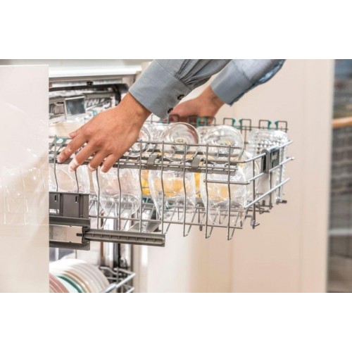 Посудомоечная машина Gorenje 60 см — 16 комплектов, 3 корзины, сенсорное управление, 6 программ, AquaStop, автооткрытие дверцы TotalDry, А+++