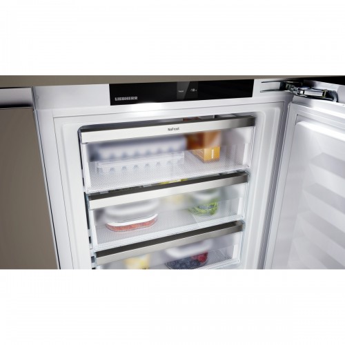 Встраиваемая морозильная камера Liebherr/ Pure, высота 82-88 см, door-on-door, SmartFrost, сенсорная электроника за дверью.