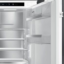 Холодильник Smeg C9174TN5D1, 248 л, No Frost, инверторный компрессор, LCD-дисплей