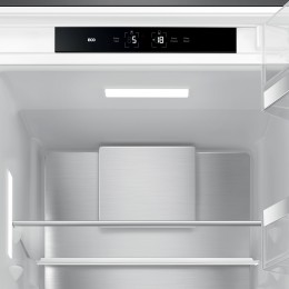 Холодильник Smeg C9174TN5D1, 248 л, No Frost, инверторный компрессор, LCD-дисплей