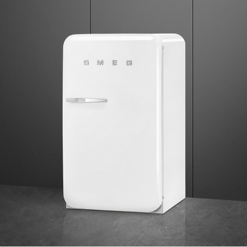 Холодильник SMEG 970x545x659 мм, однокамерный с морозильной камерой, стиль 50-х, белый, объем 122 л, энергоэффективность D