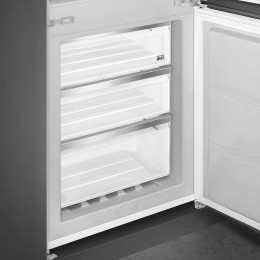 Холодильник Smeg C9174TN5D1, 248 л, No Frost, инверторный компрессор, LCD-дисплей