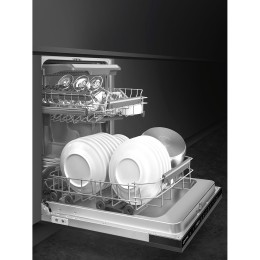 Посудомоечная машина Smeg ST4533CIN, встраиваемая 45 см, 10 комплектов, 8 программ, сенсорное управление, ActiveLight, DryAssist.
