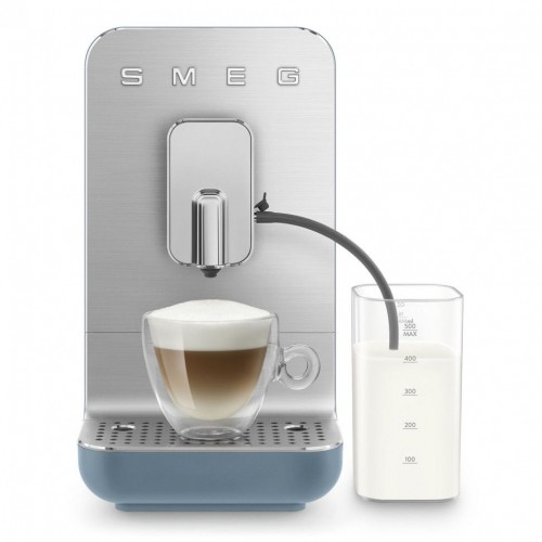 Автоматическая кофемашина Smeg 1350 Вт с регулировкой помола, подсветкой и 19 бар давления - синяя