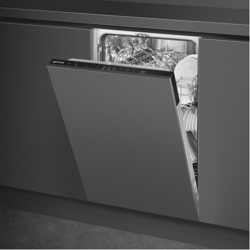 Посудомоечная машина Smeg 45 см - 9 комплектов, 6 программ, сенсорное управление, инверторный мотор, защита от протечек.