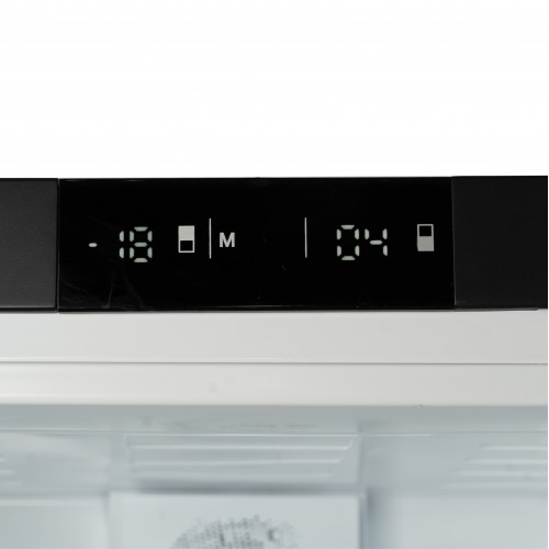 Встраиваемый холодильник Delonghi/ Встраиваемый холодильник Delonghi, ВхШхГ 1770х540х545, Frost Free, объем 256 (181+75) л, сенсорное управление, LED освещение, жесткое крепление, энергоэффективность А+, цвет белый