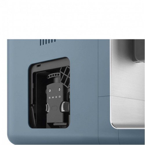 Автоматическая кофемашина Smeg 1350 Вт с регулировкой помола, подсветкой и 19 бар давления - синяя