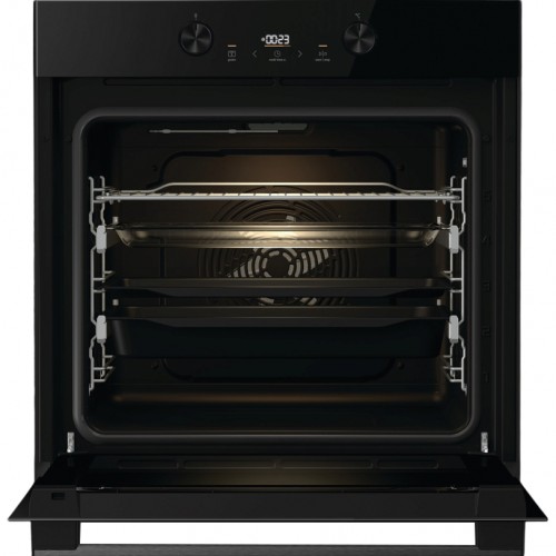 Духовой шкаф Gorenje Essential 77 л с сенсорным программатором IconLED и динамической системой охлаждения