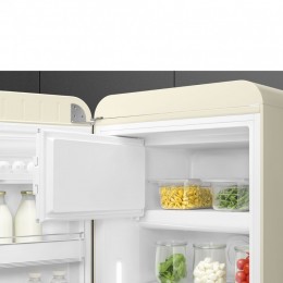 Холодильник SMEG/ Отдельностоящий однодверный холодильник, ВхШхГ 1500х601х728 мм, стиль 50-х годов, 60 см, кремовый, петли слева