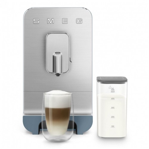 Автоматическая кофемашина Smeg 1350 Вт с регулировкой помола, подсветкой и 19 бар давления - синяя