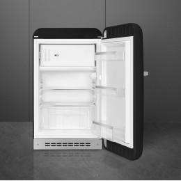 Холодильник SMEG FAB10RBL6, черный, 122 л, однокамерный, с морозильной камерой, стандартный компрессор, класс D.